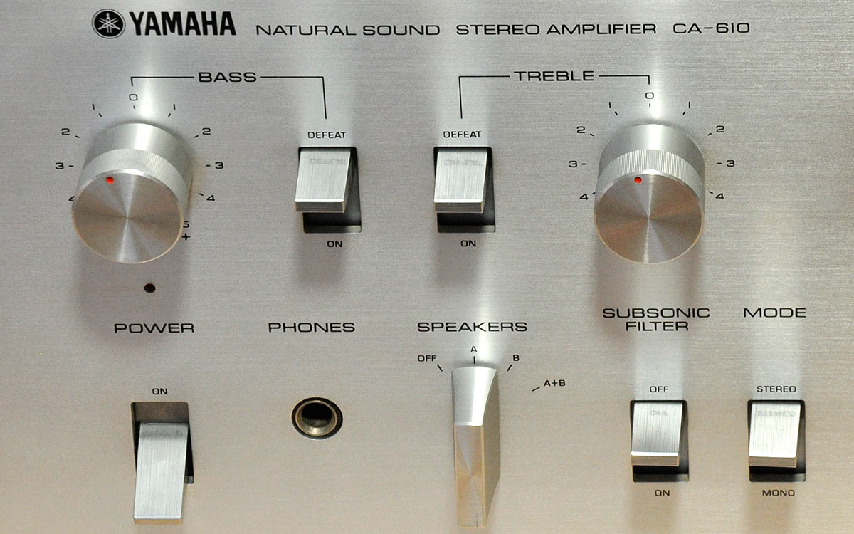 Yamaha CA-610